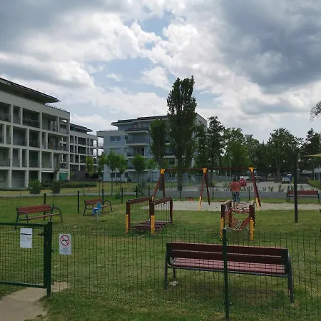Vizpart Honved Apartament *